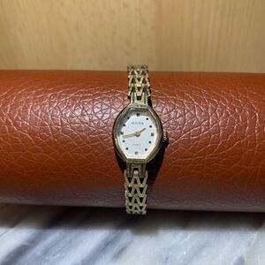 Vintage Bulova Ladies Watch Linked Band Cocktail Safety Chain